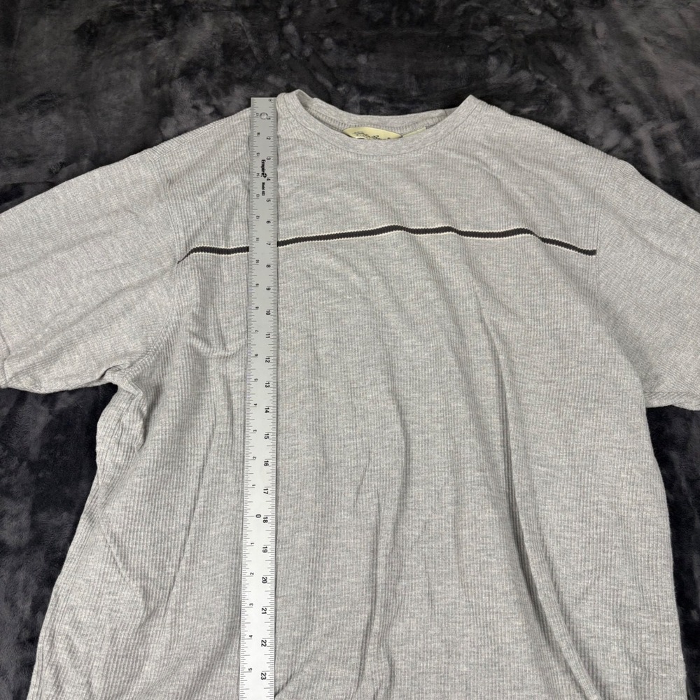 Eddie Bauer T-Shirt Mens XL Gray Short Sleeve Ribbed Cotton Chest Stripe 3814 - Picture 2 of 7